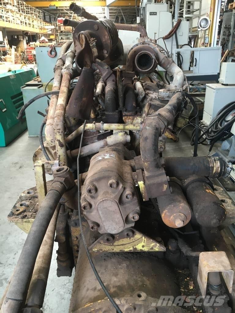 Cummins VT1710C エンジン