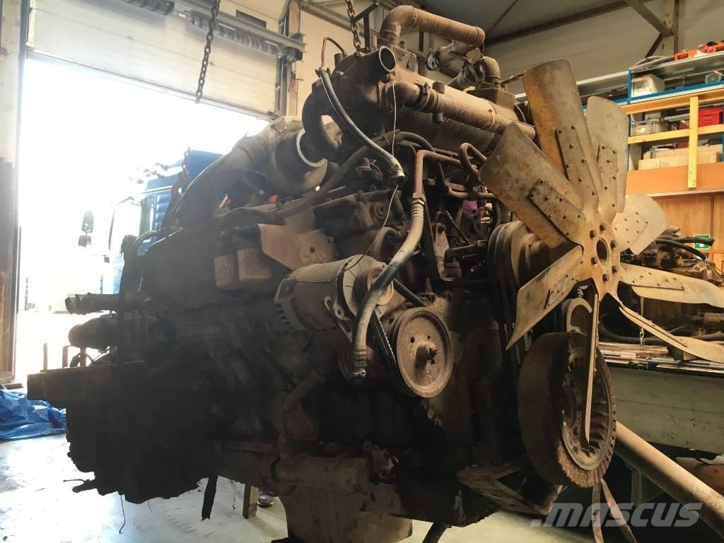 Cummins VT1710C エンジン