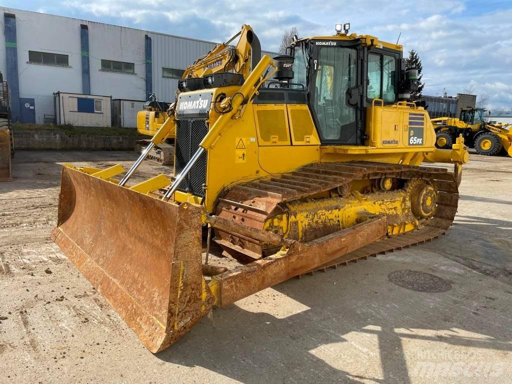 Komatsu D65PX-18E0 ブルドーザー