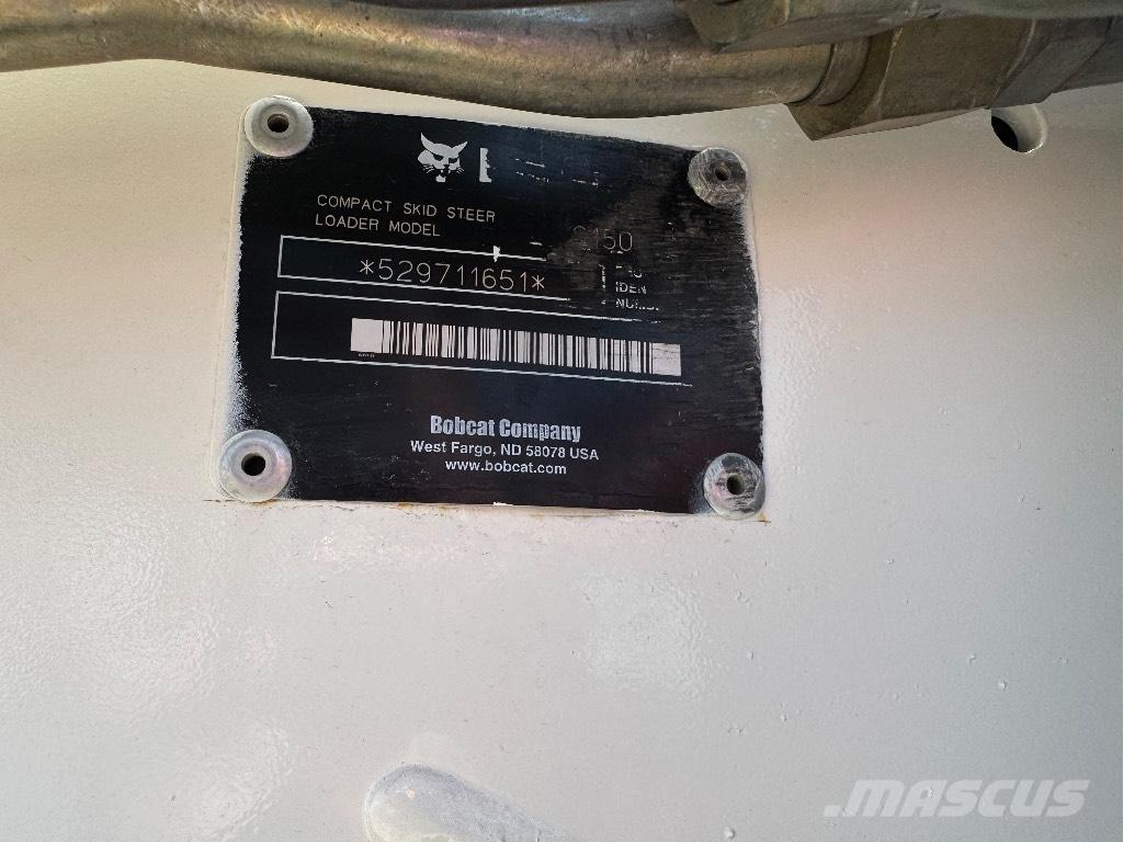 Bobcat S 150 スキッドステアローダー
