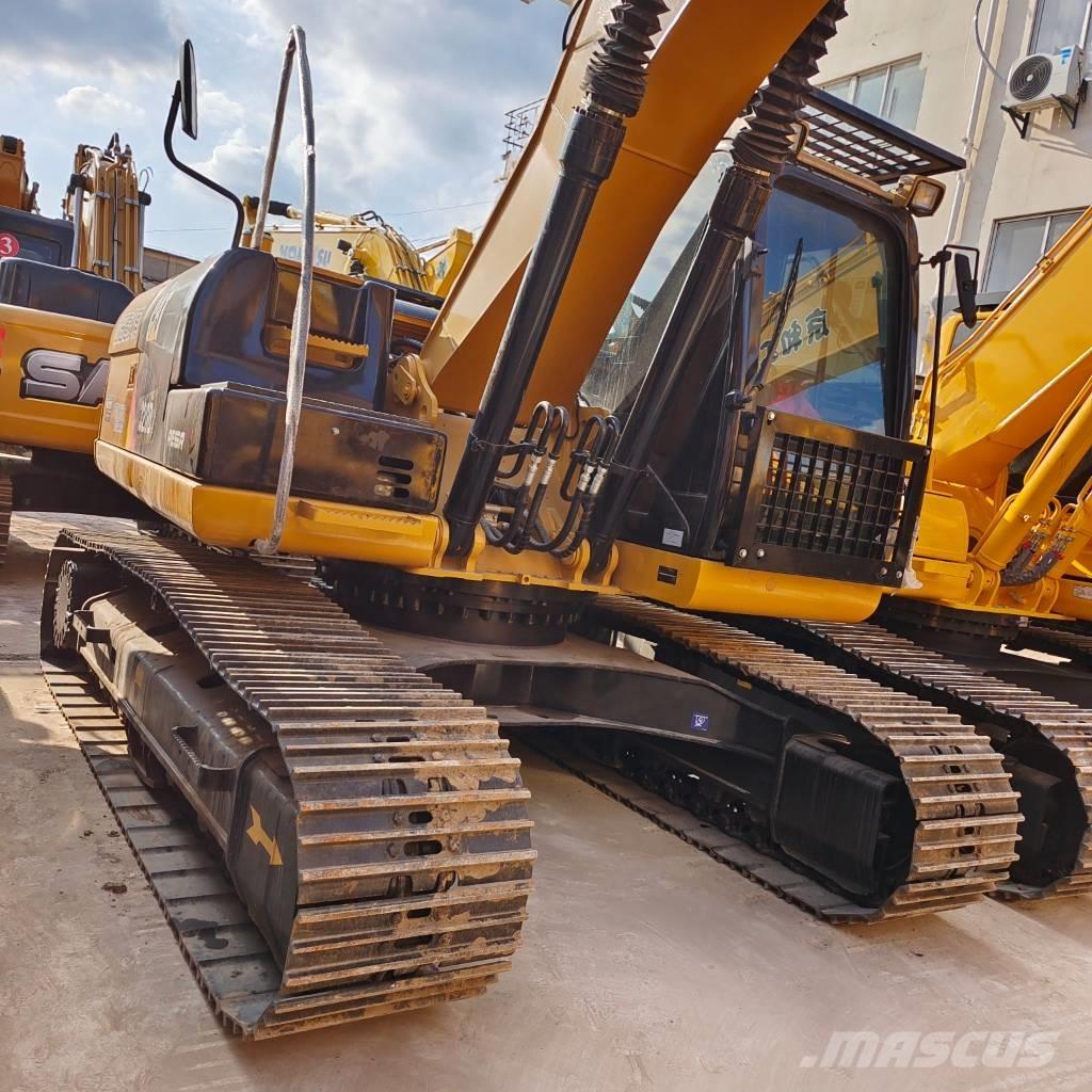 CAT 320 D 大型油圧ショベル12t以上（パワーショベル・ユンボ）