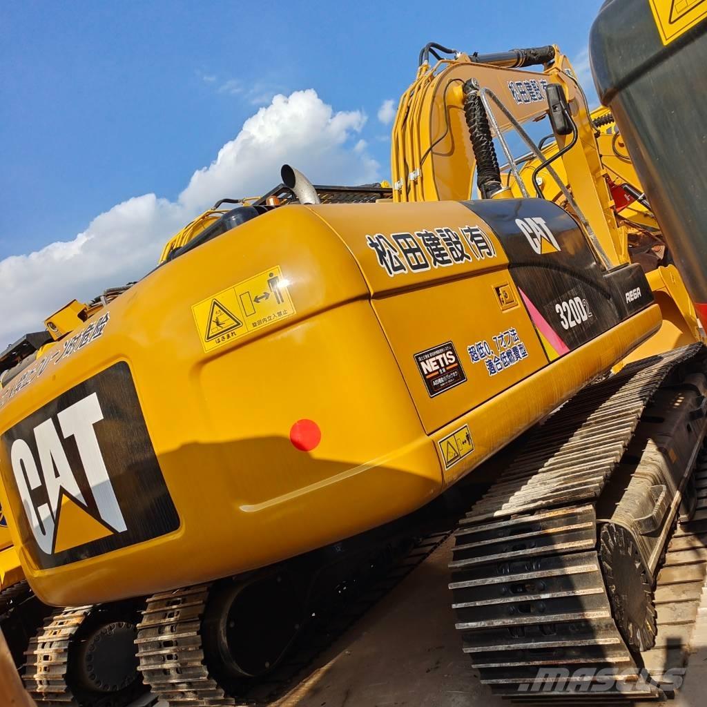 CAT 320 D 大型油圧ショベル12t以上（パワーショベル・ユンボ）