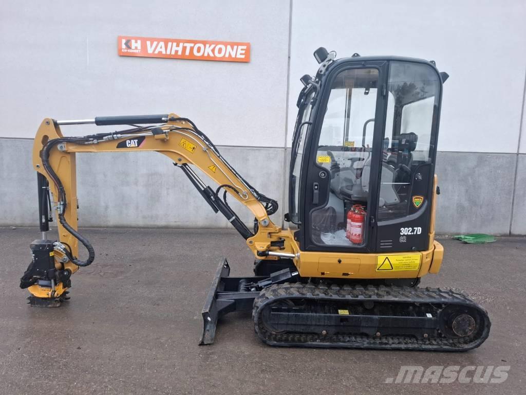 CAT 302.7 D CR ミニ油圧ショベル 7t以下（ミニユンボ・ミニディガー）