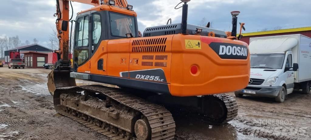 Doosan DX 255 LC-3 大型油圧ショベル12t以上（パワーショベル・ユンボ）