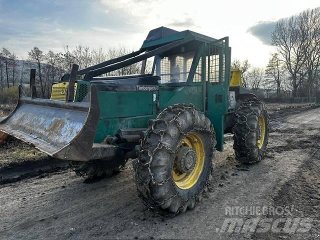 Timberjack 240B スキッダー