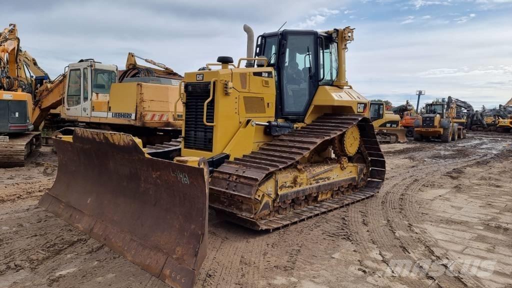 CAT D 6 N LGP ブルドーザー