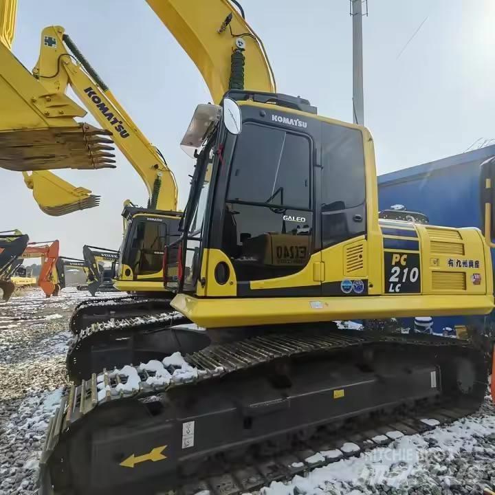 Komatsu PC 210 大型油圧ショベル12t以上（パワーショベル・ユンボ）