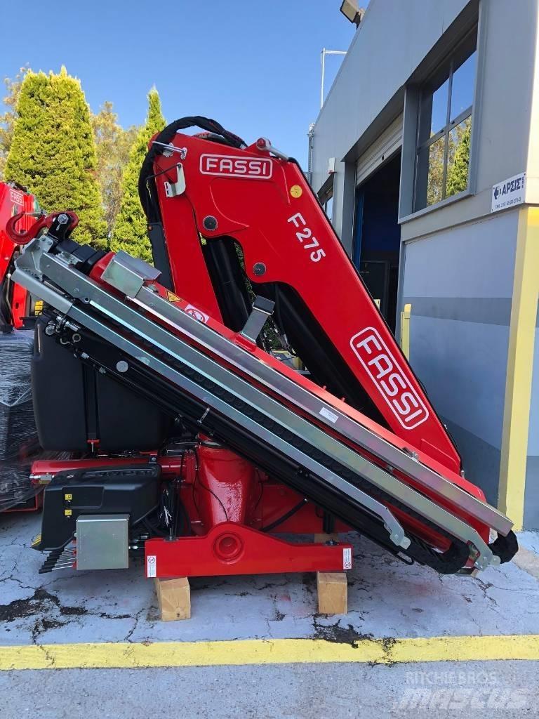 Fassi F275A.0.24L212 ローダークレーン