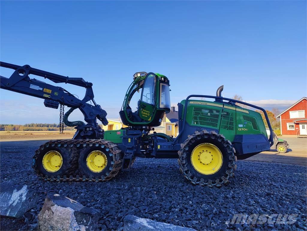John Deere 1270G ハーベスター