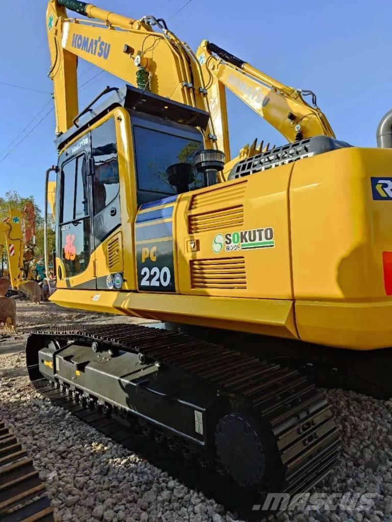 Komatsu PC 220-8 大型油圧ショベル12t以上（パワーショベル・ユンボ）
