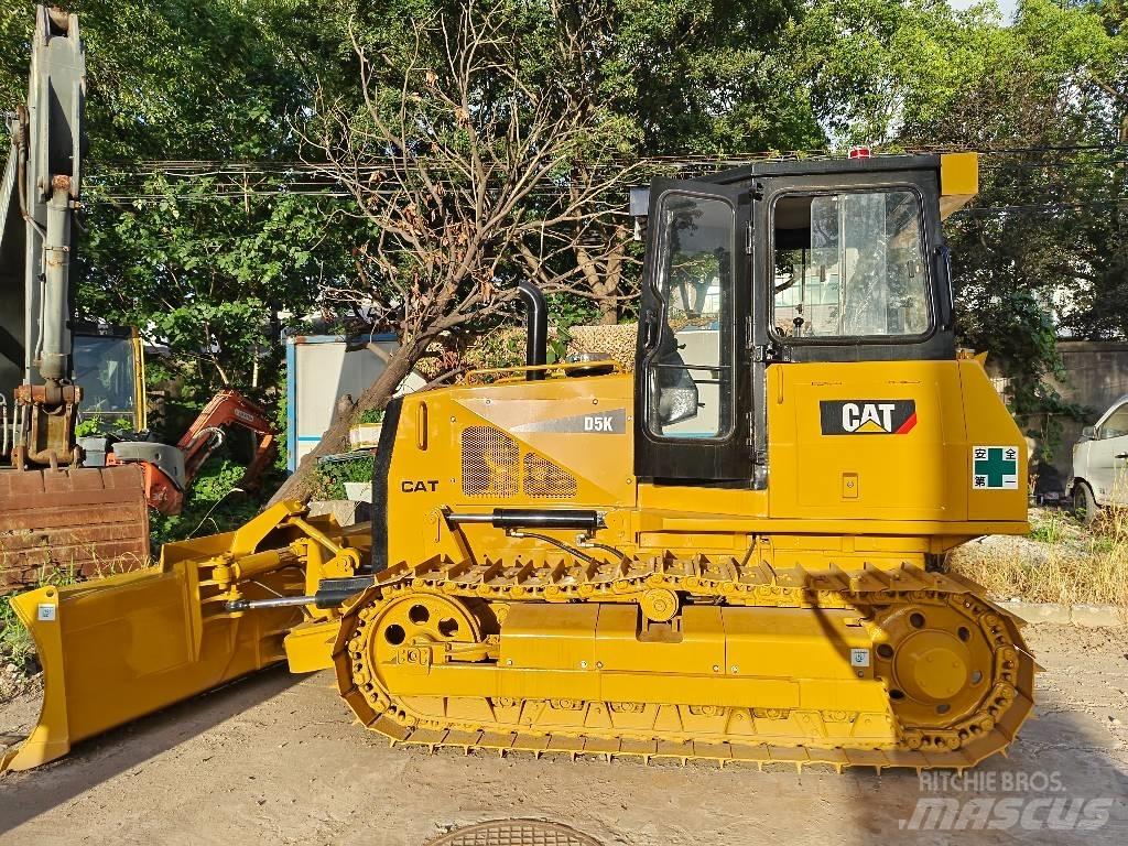 CAT D 5 K ブルドーザー
