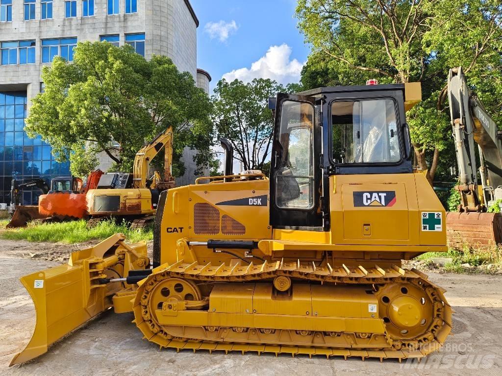CAT D 5 K ブルドーザー