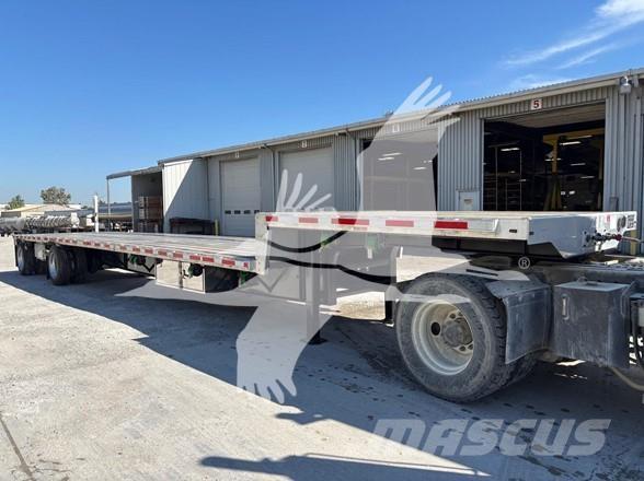 Transcraft D-EAGLE II ローローダーセミトレーラー