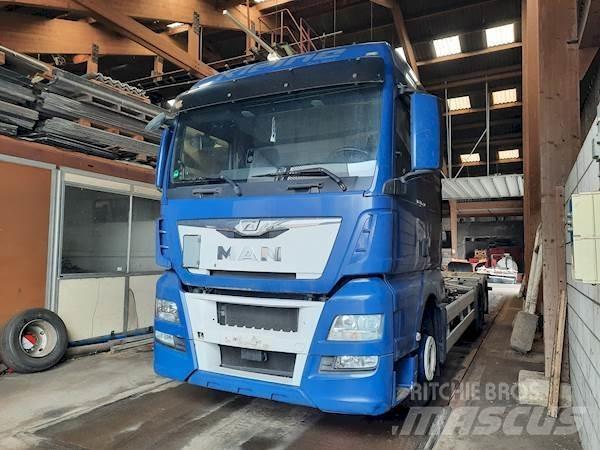 MAN TGX 26.440 ケーブルリフト着脱式トラック