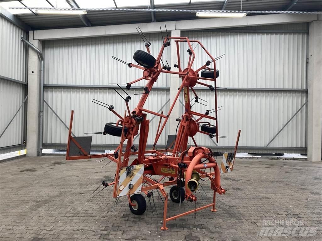 Kuhn GF 6301 MH テッダー・テッダーレーキ