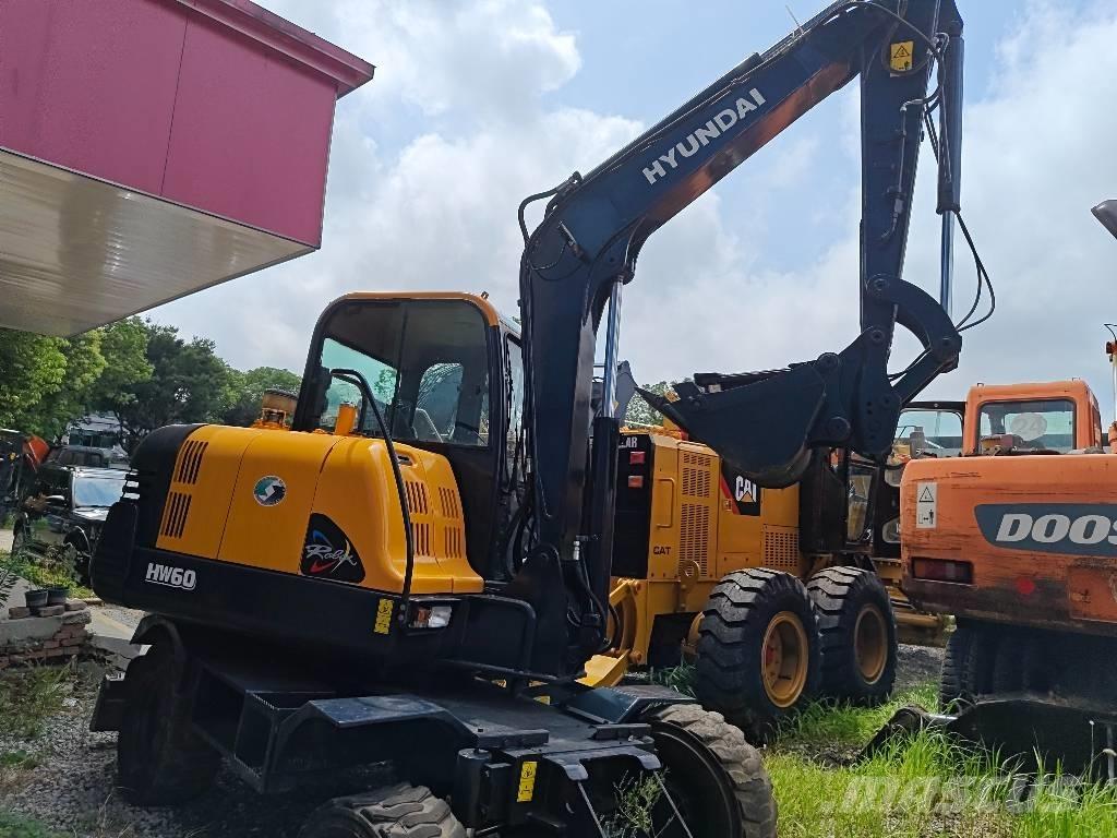 Hyundai R60W ミニ油圧ショベル 7t以下（ミニユンボ・ミニディガー）