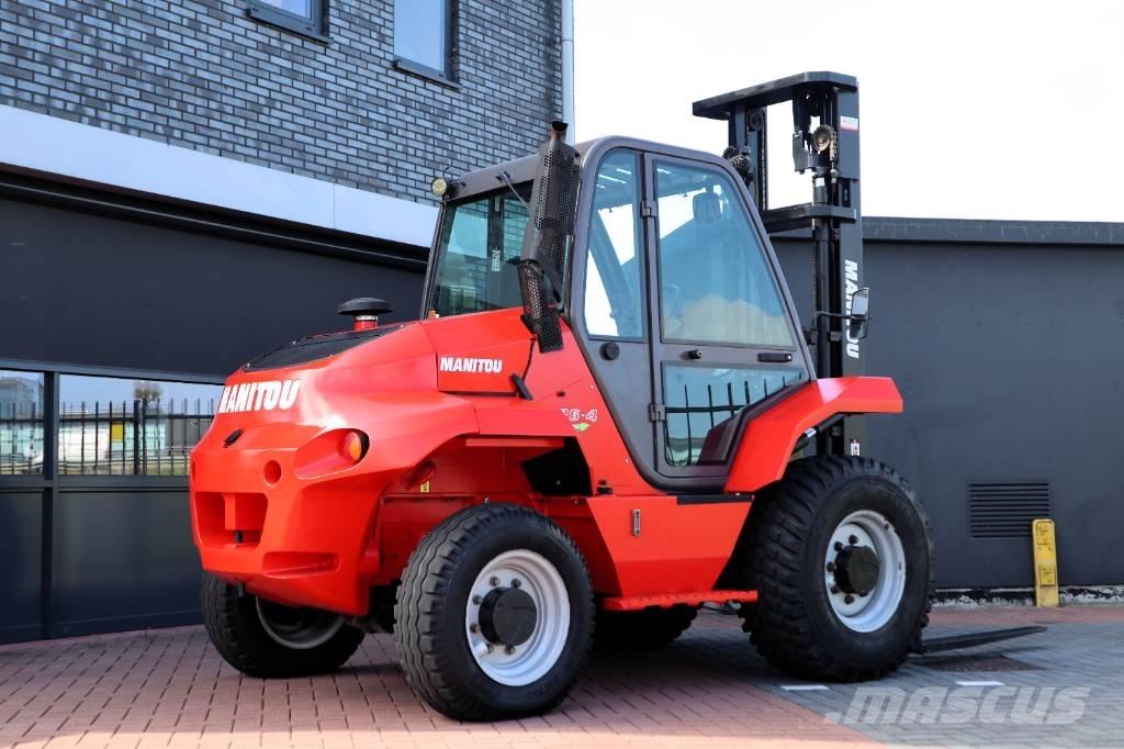 Manitou M 26.4 ラフターテレントラック