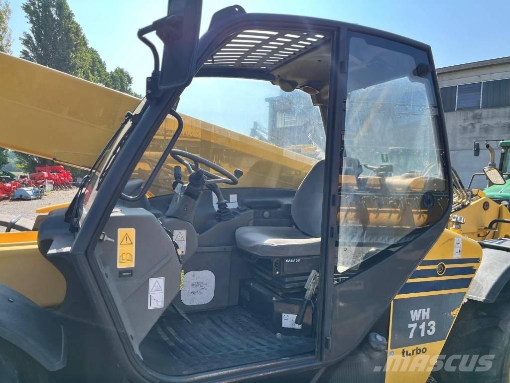Komatsu WH 713 テレスコーピックハンドラー
