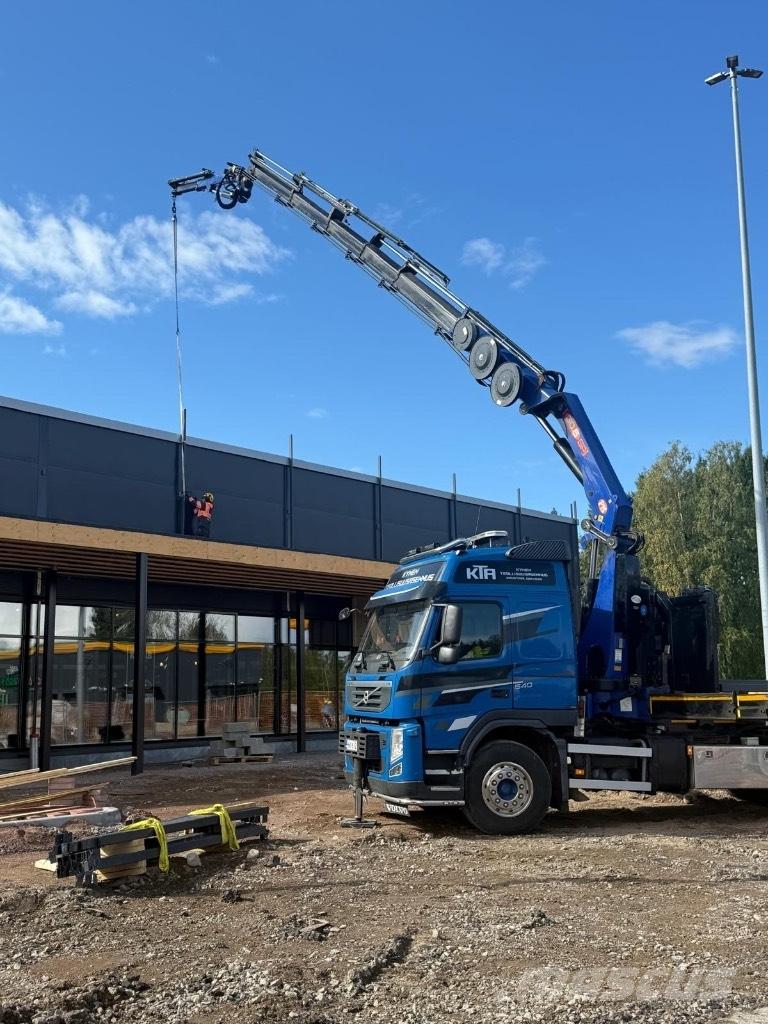 Volvo FM 540 クレーントラック、ユニック車
