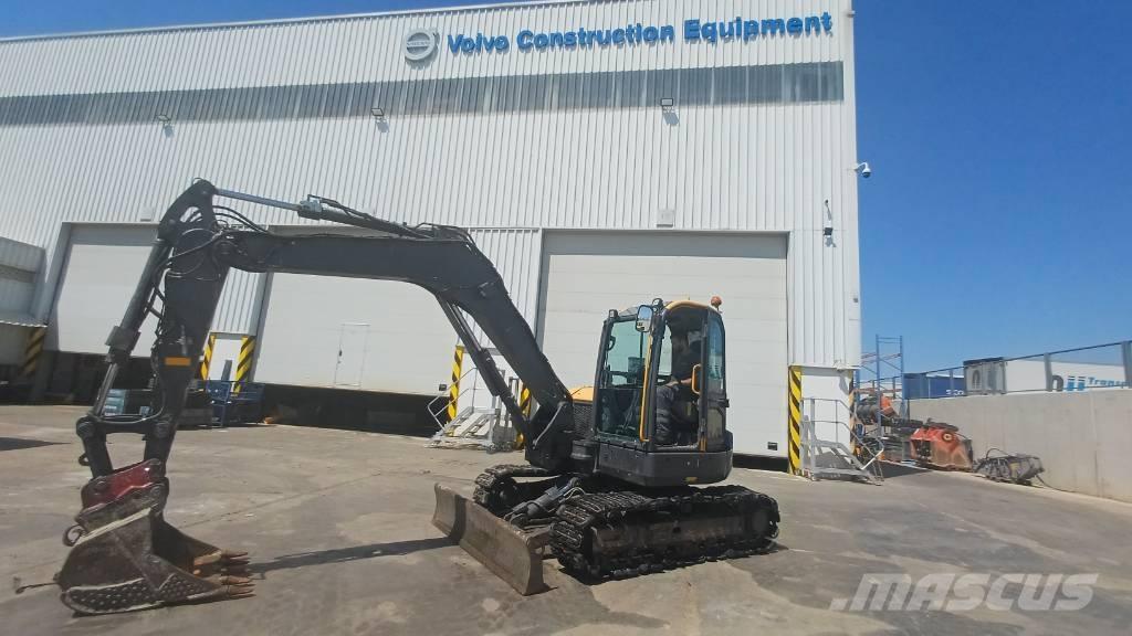 Volvo ECR 88 D 大型油圧ショベル12t以上（パワーショベル・ユンボ）
