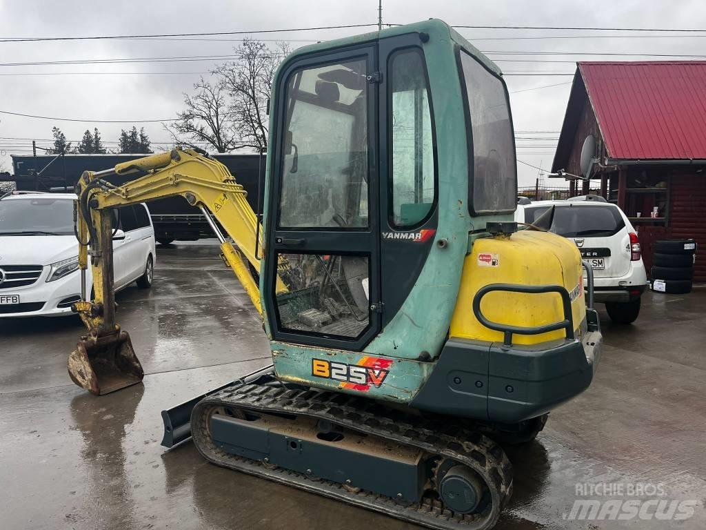 Yanmar B 25 V ミニ油圧ショベル 7t以下（ミニユンボ・ミニディガー）