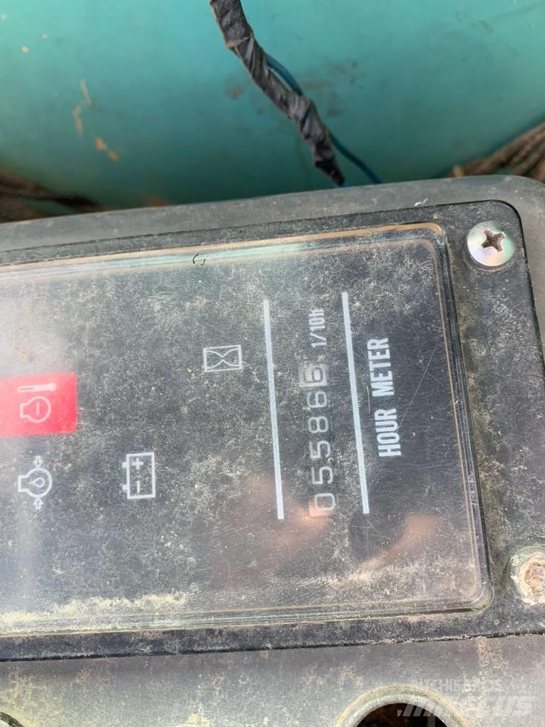 Yanmar B 25 V ミニ油圧ショベル 7t以下（ミニユンボ・ミニディガー）