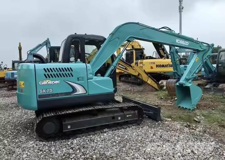 Kobelco SK 70 大型油圧ショベル12t以上（パワーショベル・ユンボ）