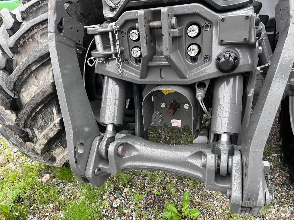 Massey Ferguson 8 S トラクター