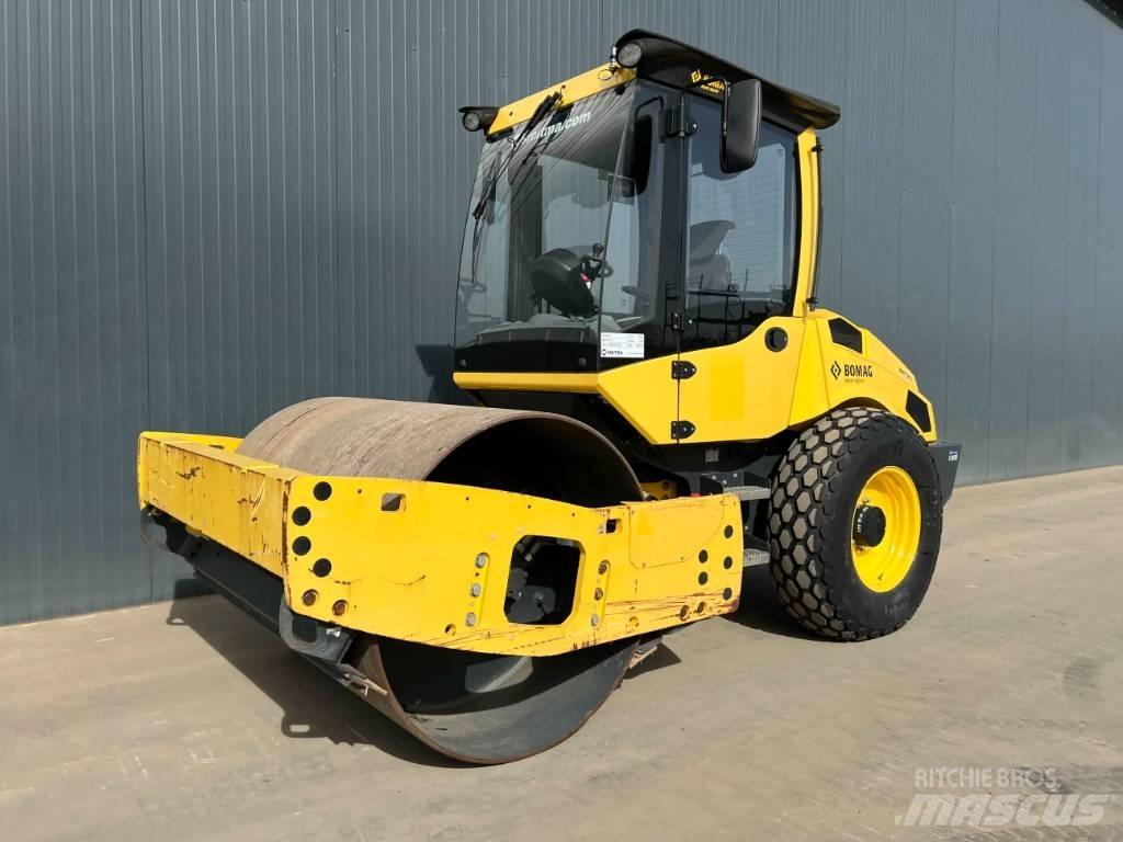 Bomag BW177D-5 振動ローラ