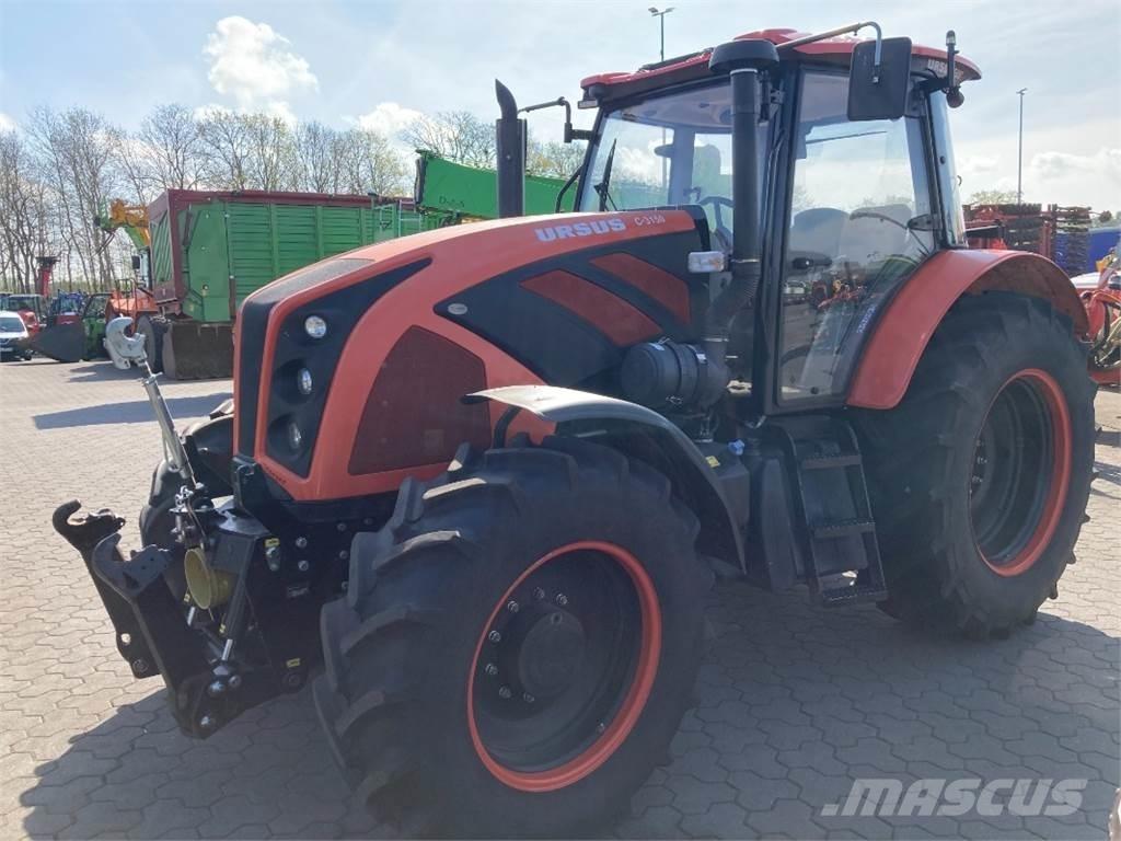 Ursus C-3150 トラクター