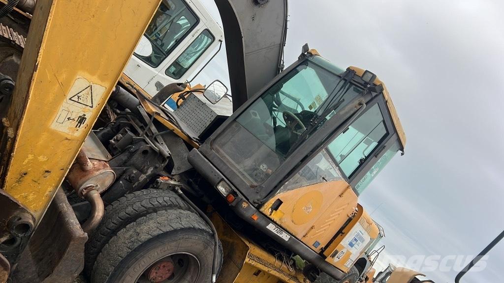 Volvo EW 160 キャビン及び内装
