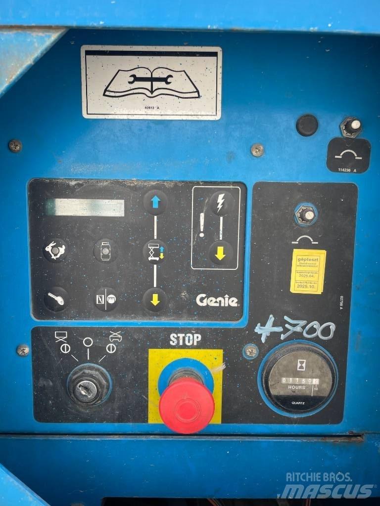 Genie GS 5390 RT シザースリフト