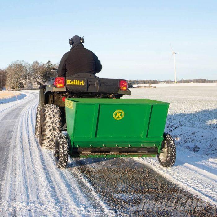 Kellfri Sandspridare 砂と塩撒き専用車