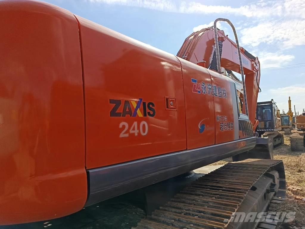 Hitachi ZX240 大型油圧ショベル12t以上（パワーショベル・ユンボ）