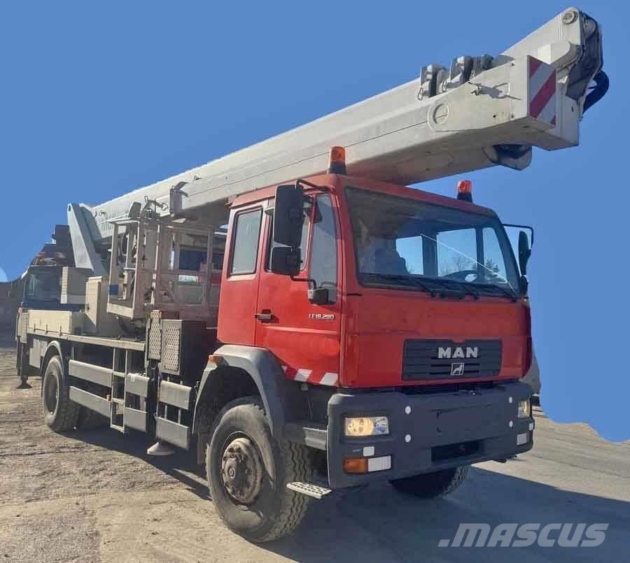 MAN LE18.280 トラック高所作業車