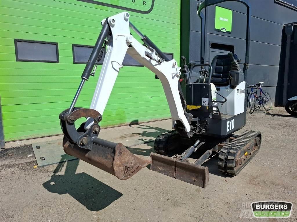 Bobcat E10 ミニ油圧ショベル 7t以下（ミニユンボ・ミニディガー）