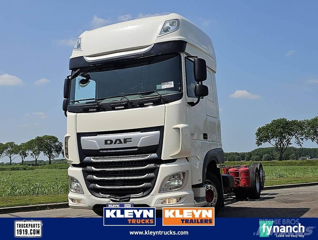 DAF XF 480 キャブ付きシャーシ