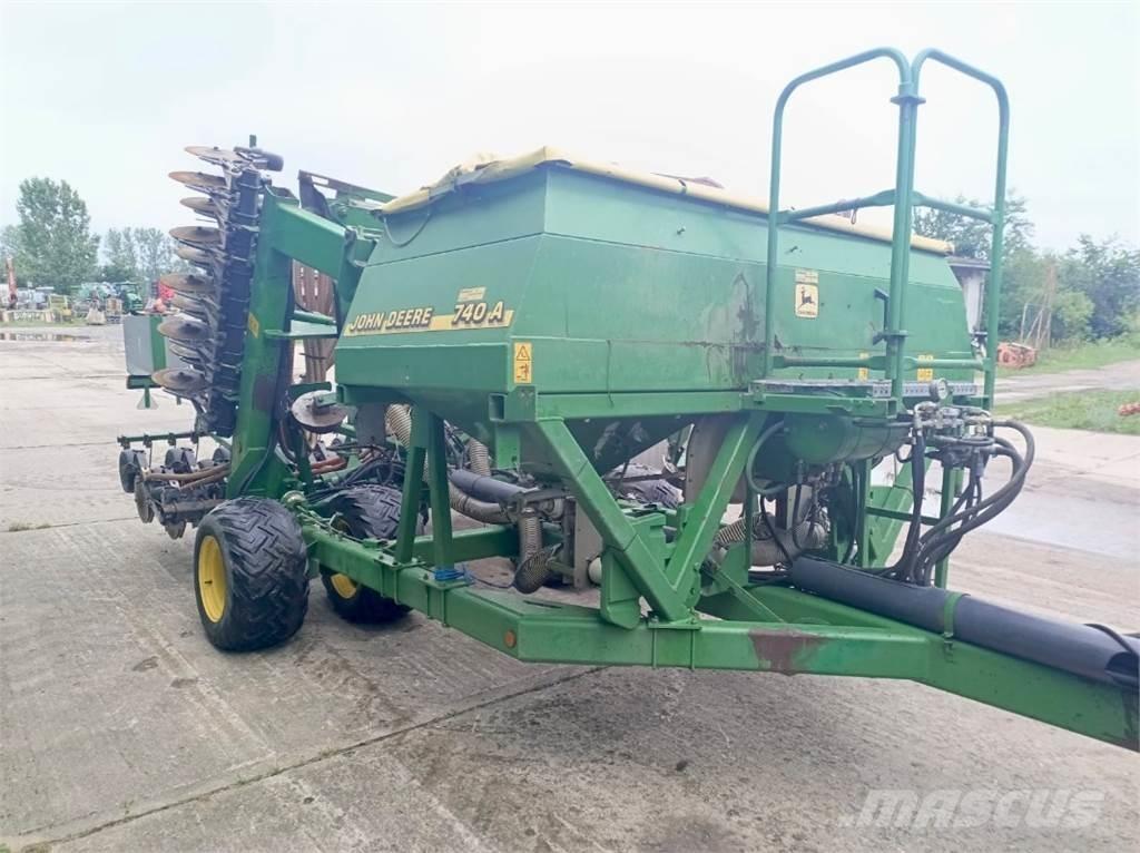 John Deere 740A コンビネーションドリル