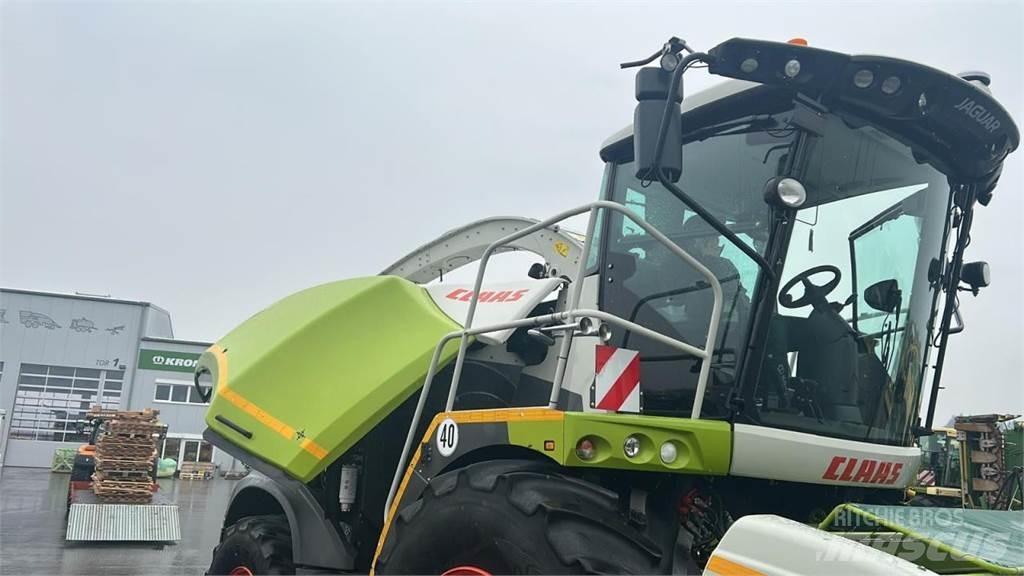 CLAAS Jaguar 970 自走式フォレージハーベスター
