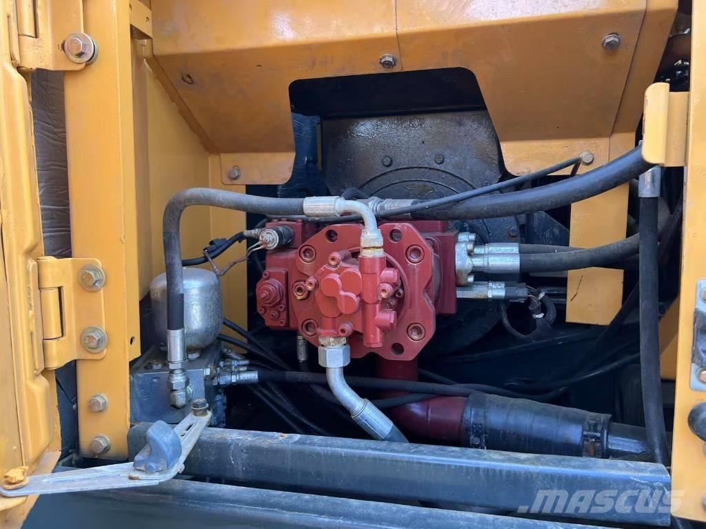 Hyundai R 150LC-9S 大型油圧ショベル12t以上（パワーショベル・ユンボ）