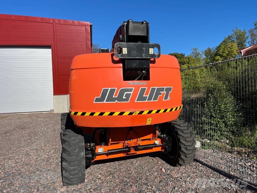JLG 660 SJ ブームリフト　直伸型