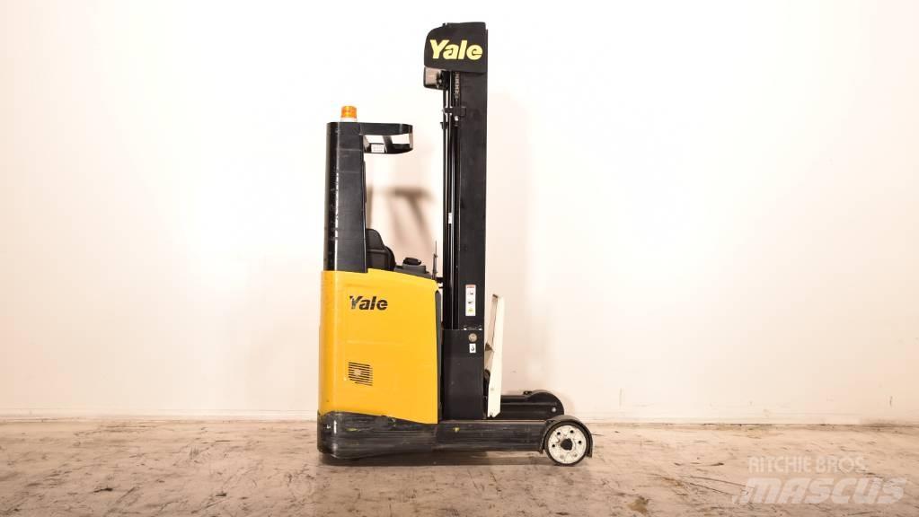 Yale MR14 リーチフォークリフト