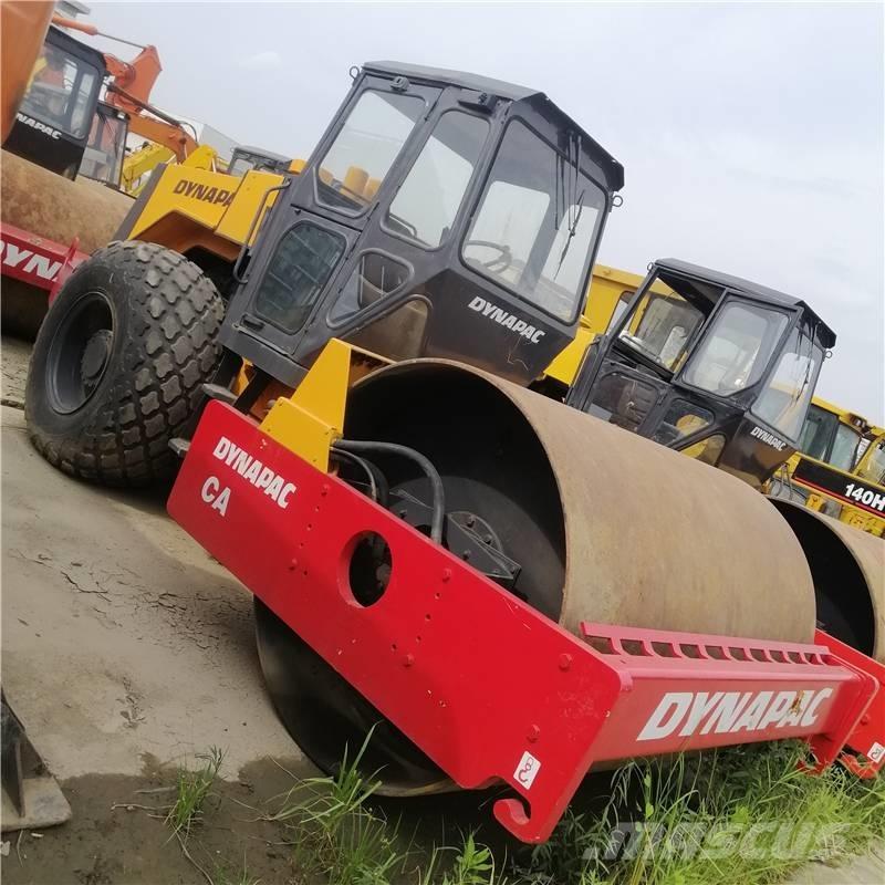 Dynapac CA 301 D 振動ローラ