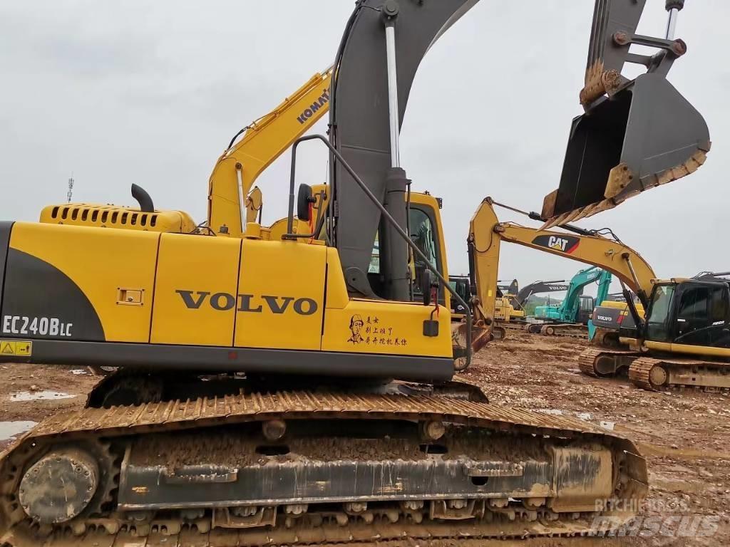 Volvo EC 240 B LC 大型油圧ショベル12t以上（パワーショベル・ユンボ）
