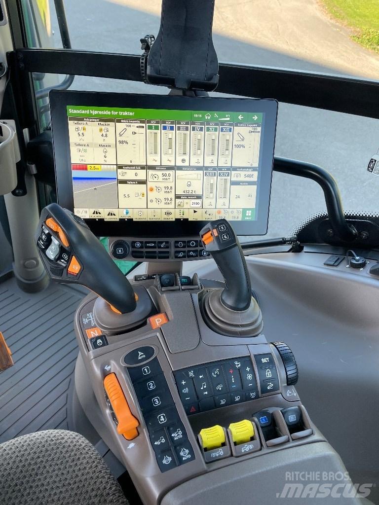 John Deere 6R 250 トラクター