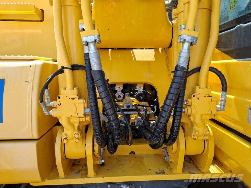 Komatsu PC240LC-10 大型油圧ショベル12t以上（パワーショベル・ユンボ）