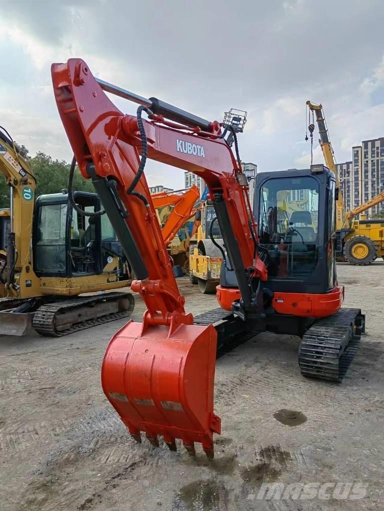Kubota U 55-4 ミニ油圧ショベル 7t以下（ミニユンボ・ミニディガー）