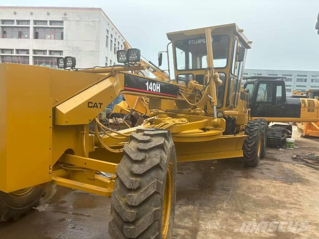CAT 140 H モーターグレーダー