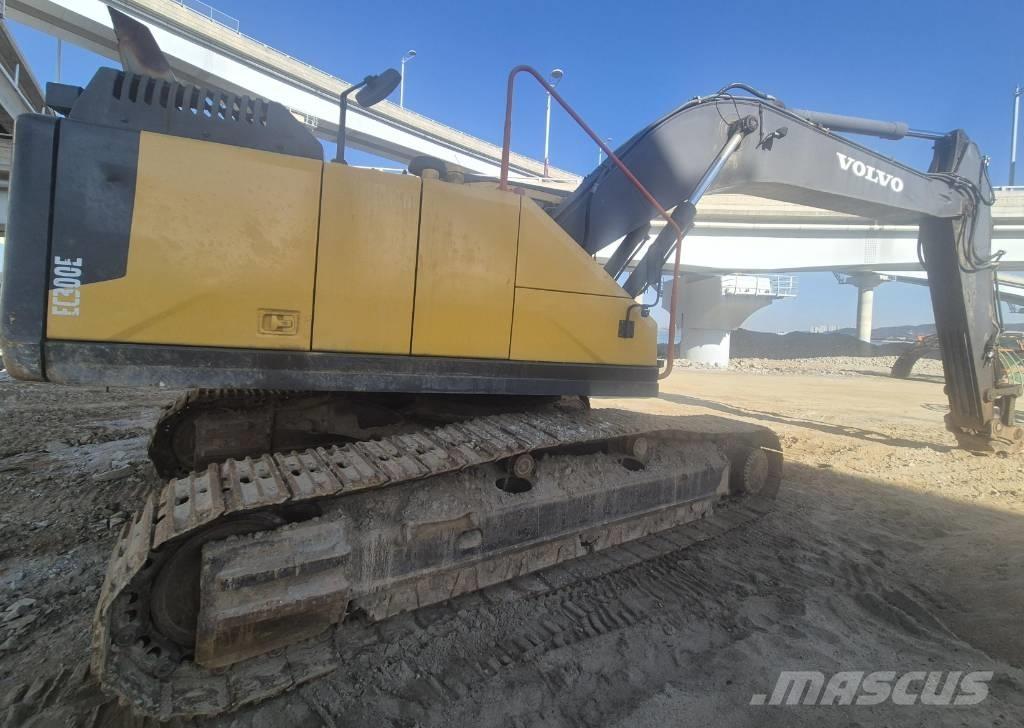 Volvo EC 300 E 大型油圧ショベル12t以上（パワーショベル・ユンボ）