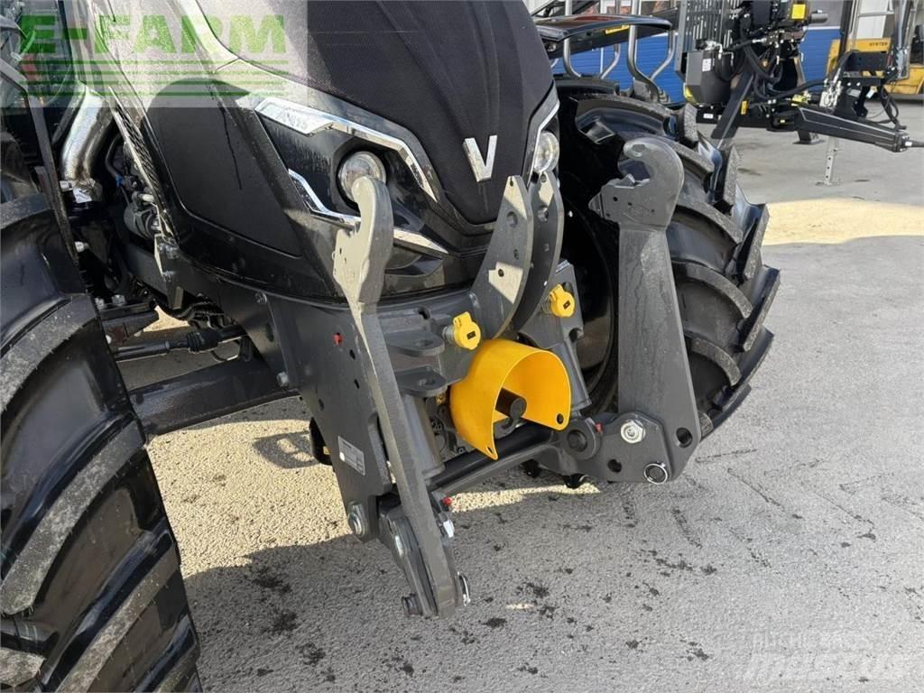 Valtra a 115 トラクター